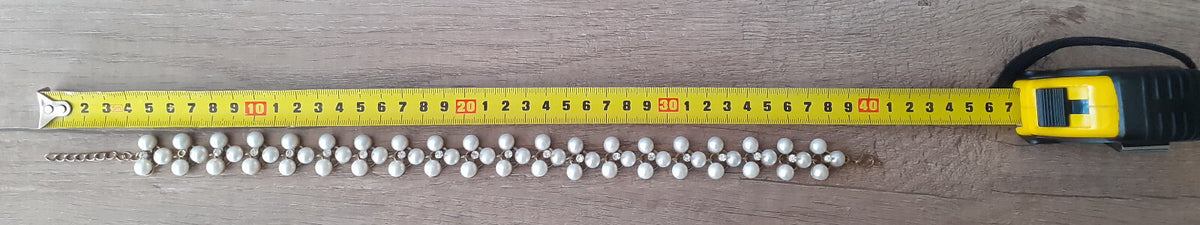 Elegant Gold Pearl Necklace - view 3