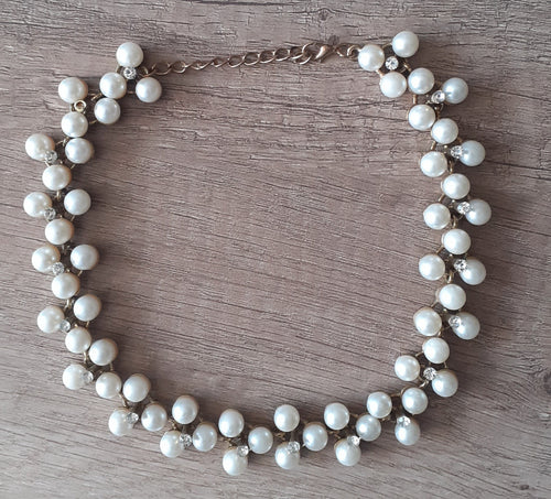Elegant Gold Pearl Necklace